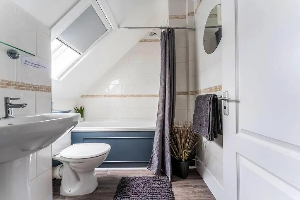 The Coastal Loft Apartment Bournemouth United Kingdom